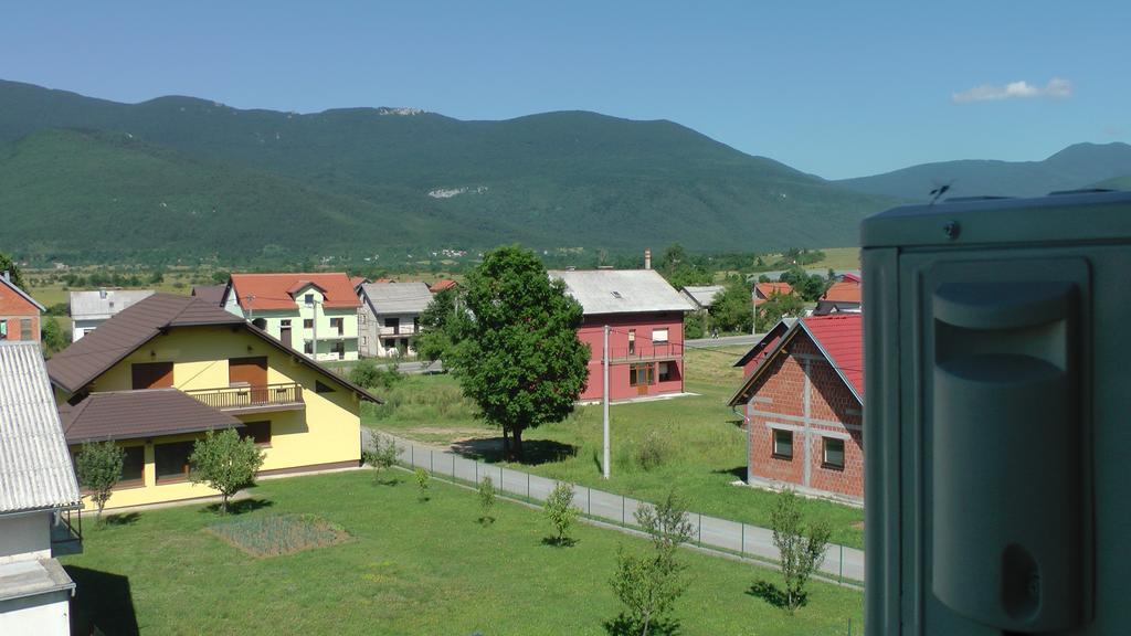 Apartment And Rooms Aracic Korenica Exteriér fotografie
